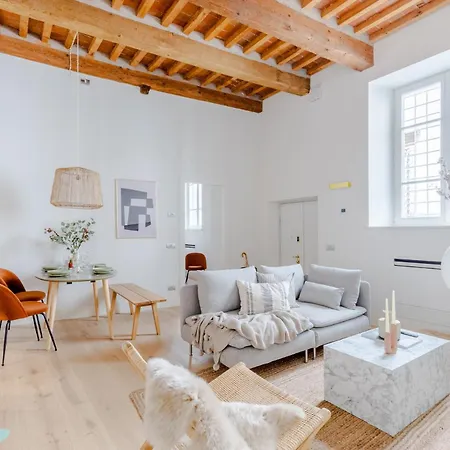 Lejlighed Casa Lazzaro Contemporary Ground Floor