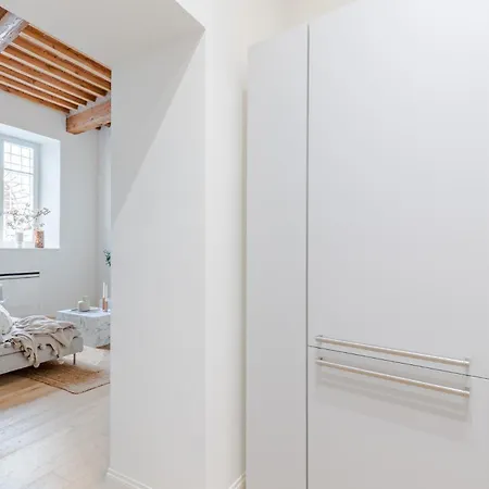 Apartment Casa Lazzaro Contemporary Ground Floor Lucca
